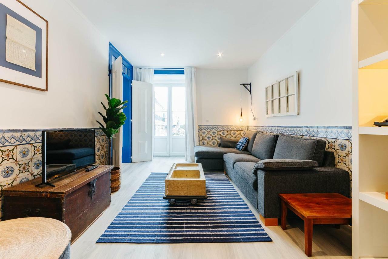 Your Second Home In Chiado Lisbona Esterno foto