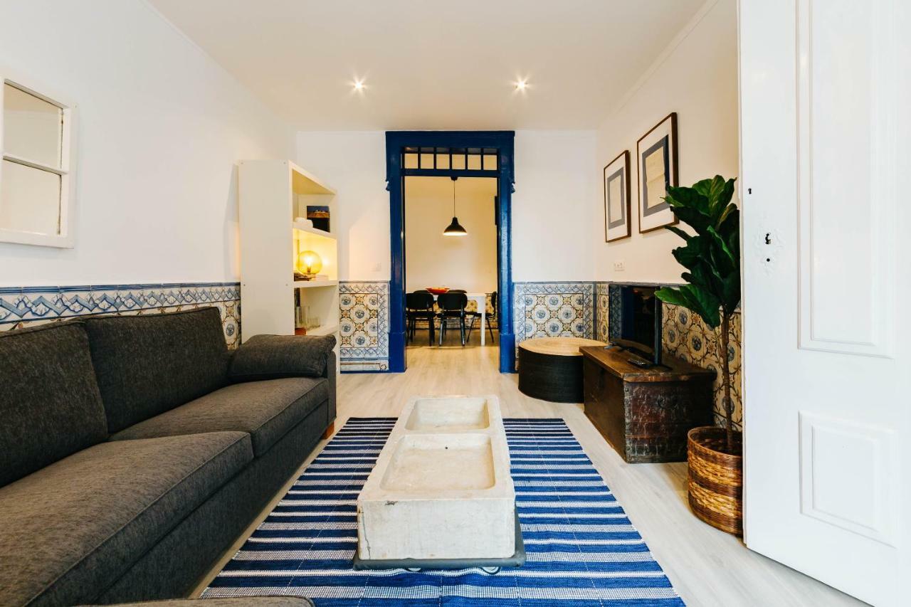 Your Second Home In Chiado Lisbona Esterno foto