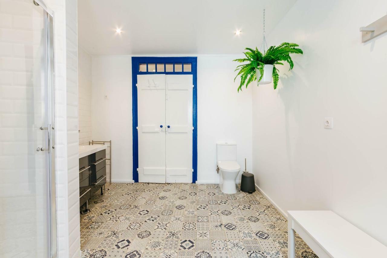 Your Second Home In Chiado Lisbona Esterno foto